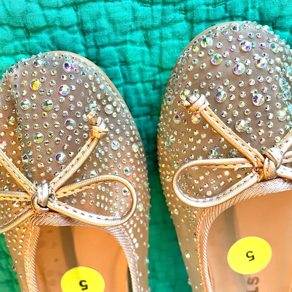 BCBG Girls Heidy mesh sparkle flat shoes - Picture 2 of 5